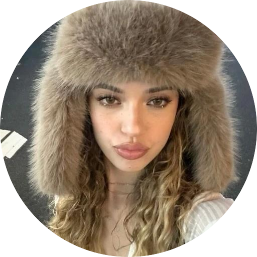 Eyeknow🐚✨️🌹