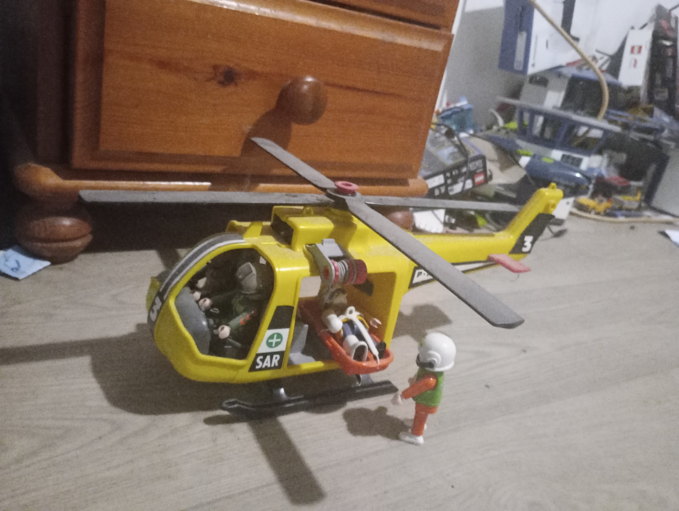 rescue helicopter (page 3 of 9)